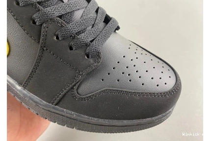 'Black Air Jordan Gold' University Low 1 1107